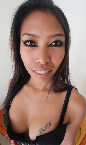 Asian Sex Diary are proud to present you with a xxx photos featuring Kat in well dick sucking porn