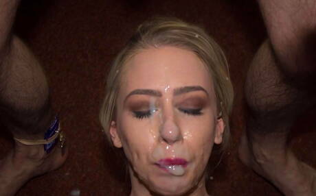 Brit Sex Cash offers a free photo gallery with Grace Harper and Ava in jerking cock