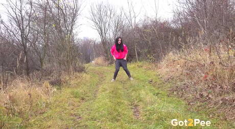 Got 2 Pee are excited to present you with a xxx photo gallery showcasing Helen in piss session